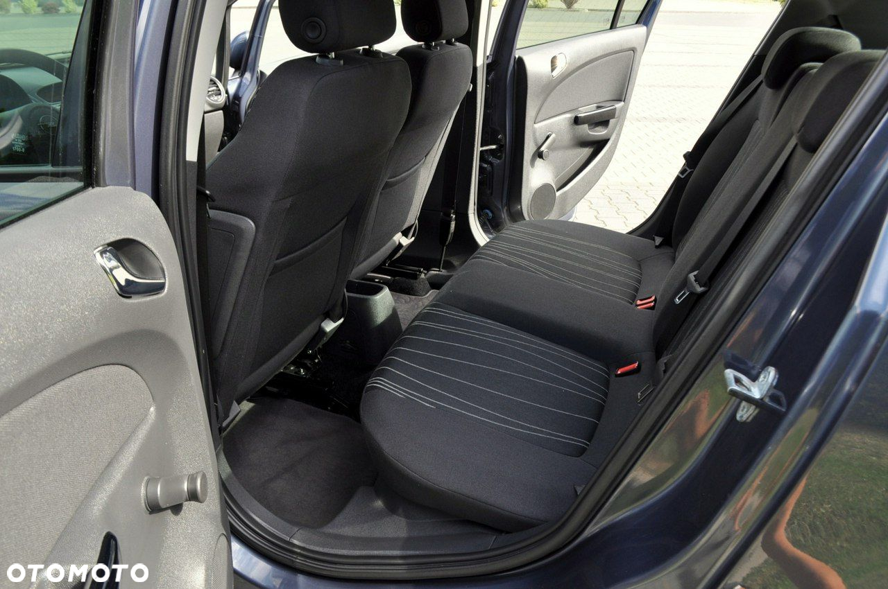 Opel Corsa - 21