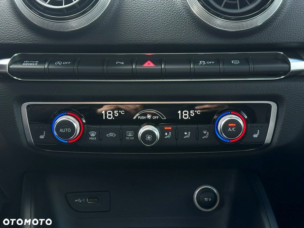 Audi RS3 Sportback 2.5 TFSI Quattro S tronic - 32