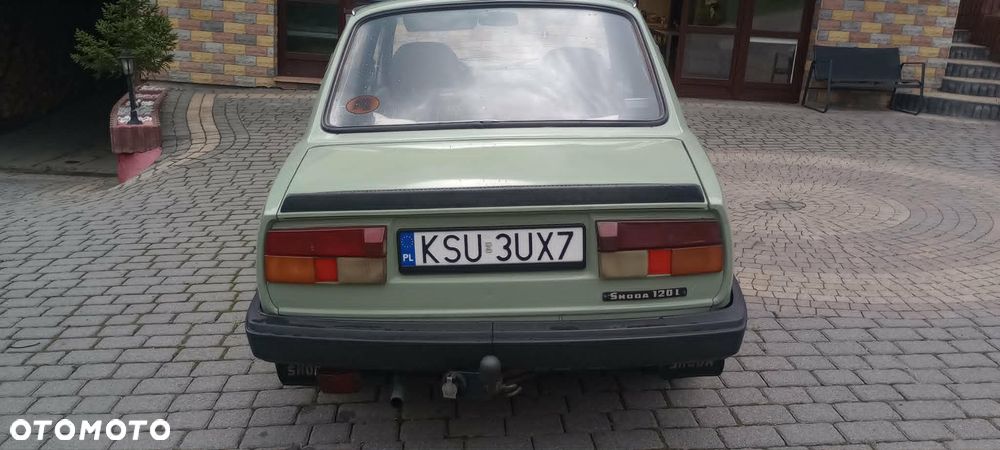 Skoda 120 - 6