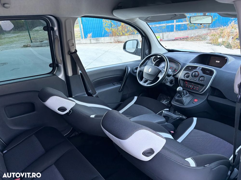 Renault Kangoo dCi 110 FAP Start & Stop Grand - 13