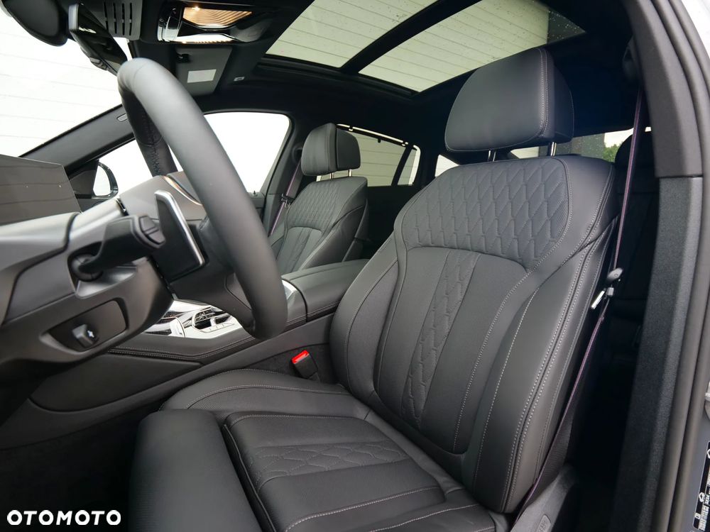 BMW X6 - 30