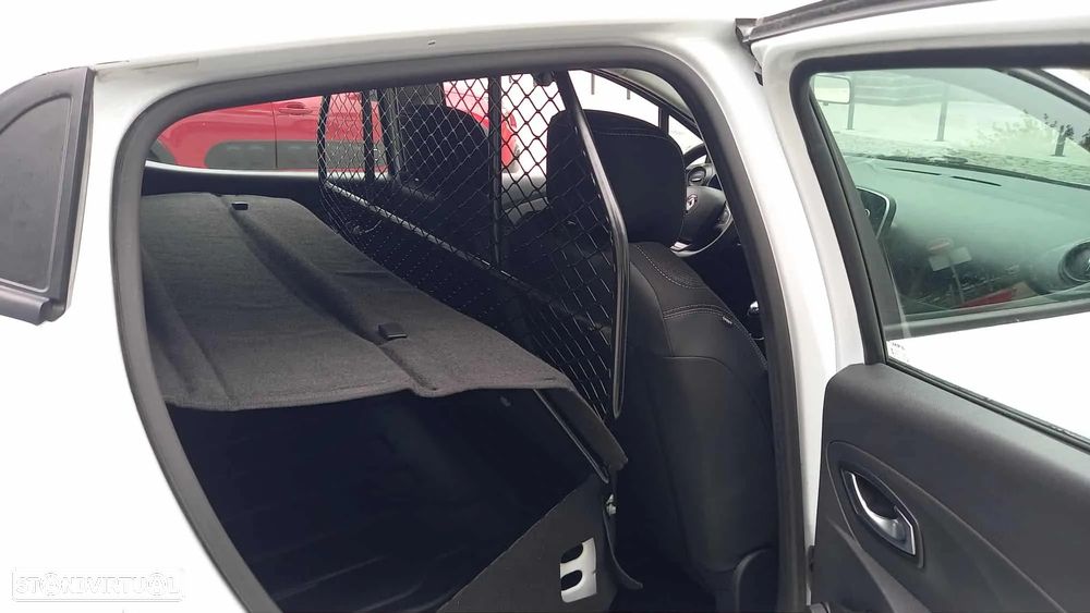 Renault Clio Dci c/ iva dedutivel - 7