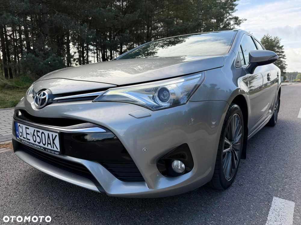 Toyota Avensis 1.8 Premium MS - 7