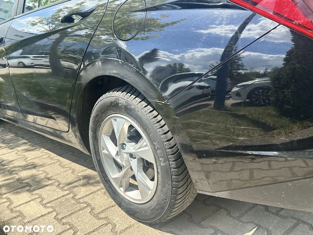 Hyundai Elantra 1.6 Modern CVT - 35