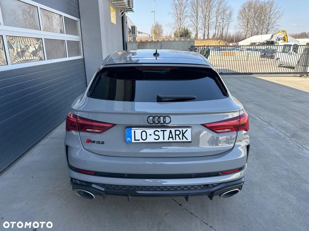 Audi RS Q3 - 2
