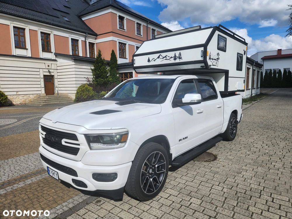 Dodge RAM 5.7 4x4 - 12