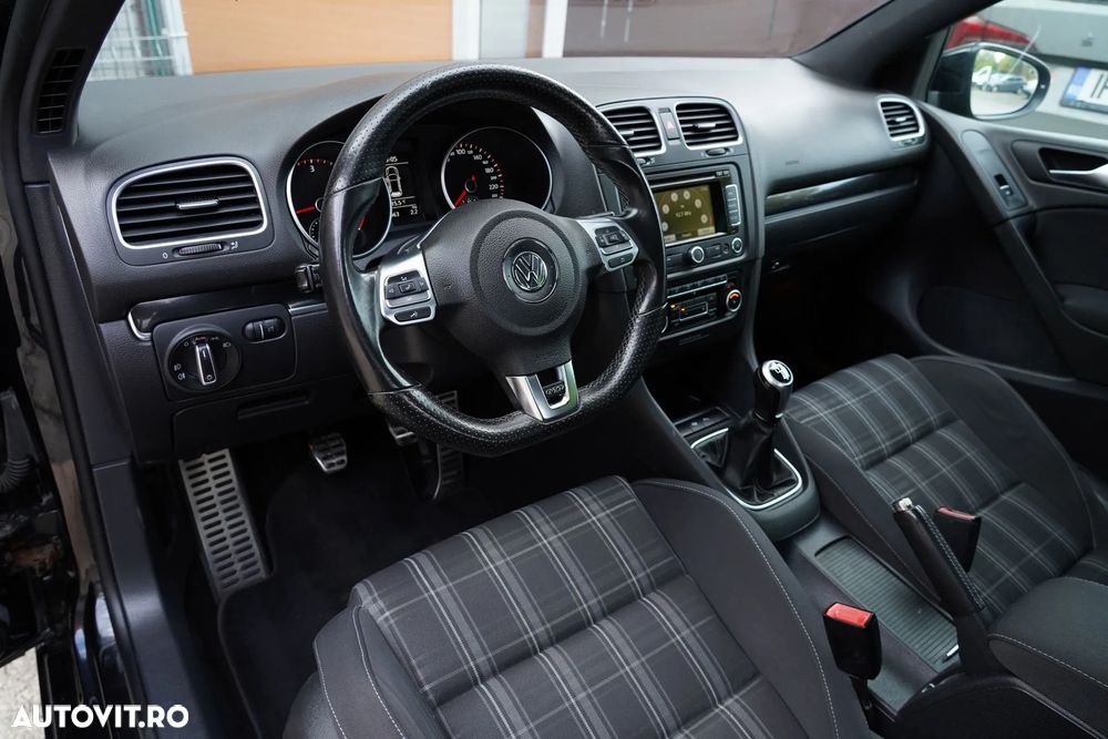 Volkswagen Golf 2.0 TDI DPF GTD - 13