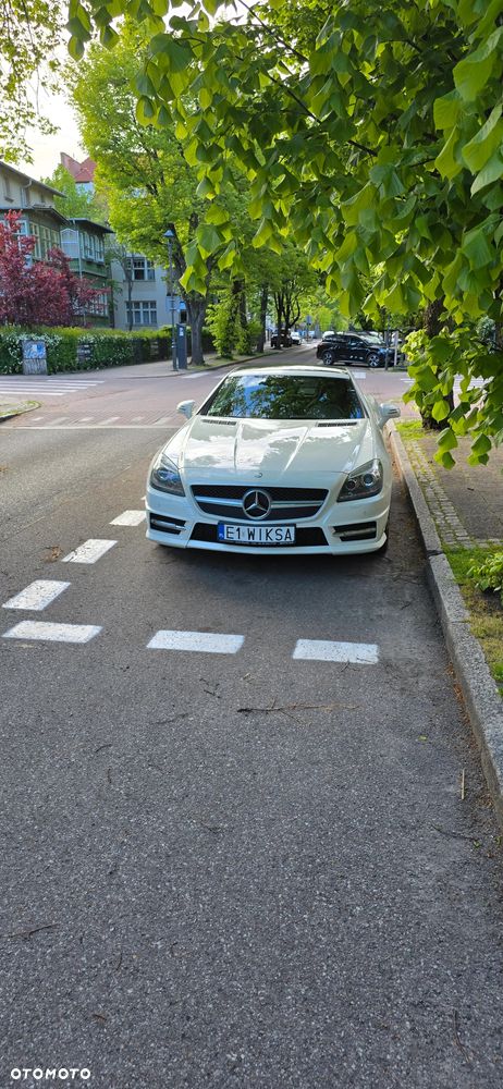 Mercedes-Benz SLK 250 CGI - 18