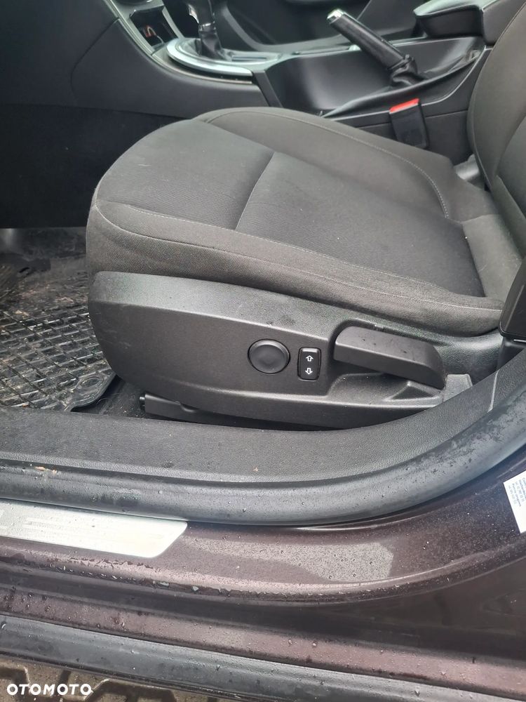 Opel Insignia 2.0 CDTI - 16