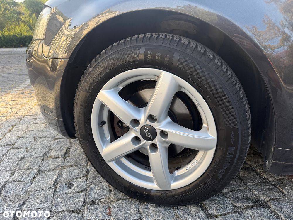 Audi A3 Sportback - 9