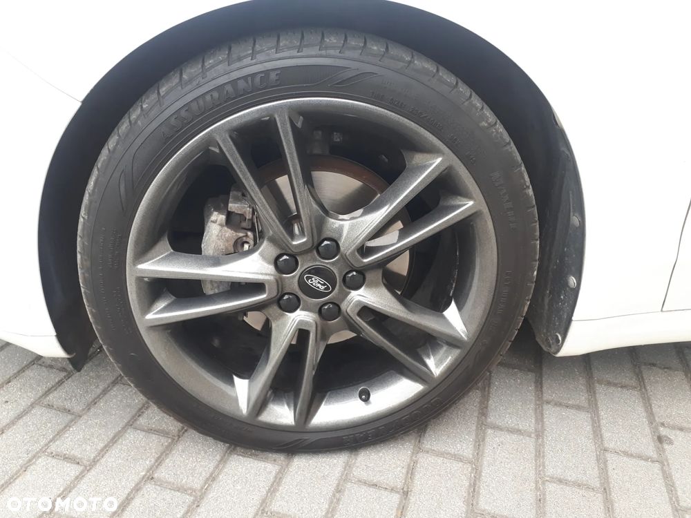 Ford Mondeo - 11