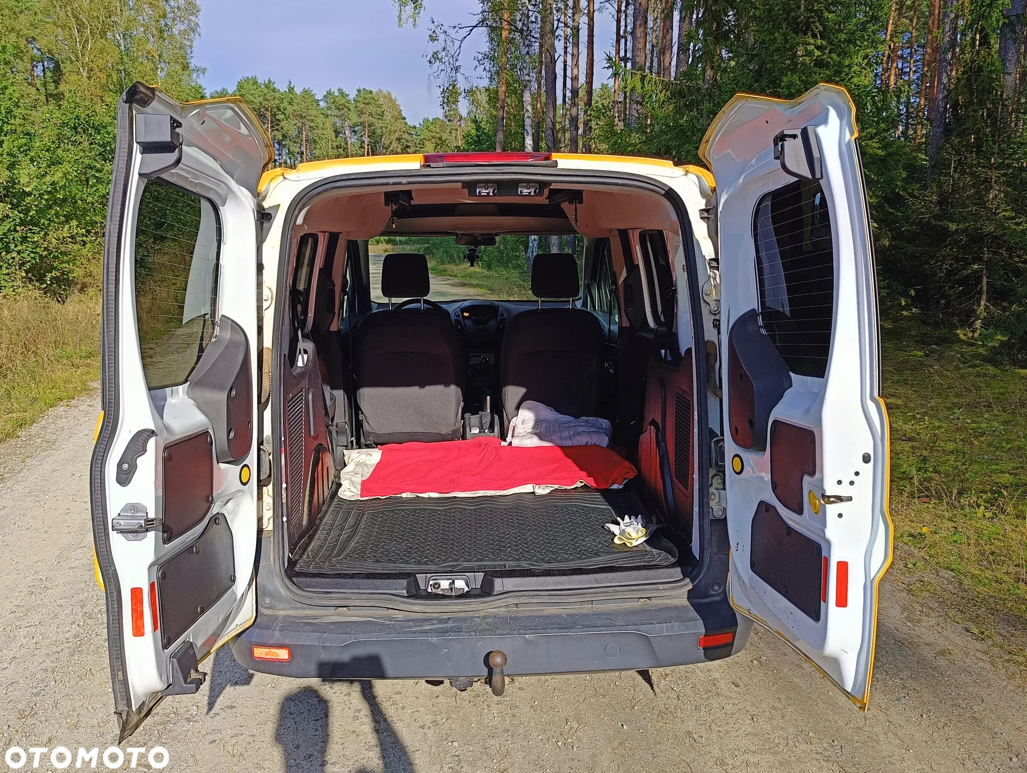 Ford Tourneo Connect 1.5 TDCi Trend - 19