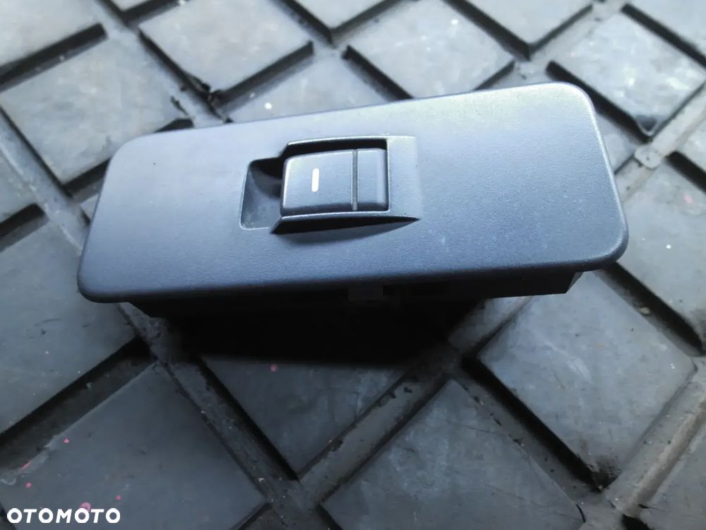PRZEŁĄCZNIK PANEL SZYB LAND ROVER DISCOVERY SPORT YUD501070PVJ - 1