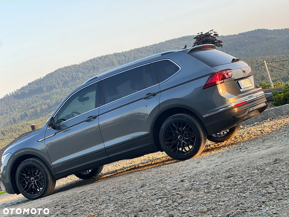 Volkswagen Tiguan - 2
