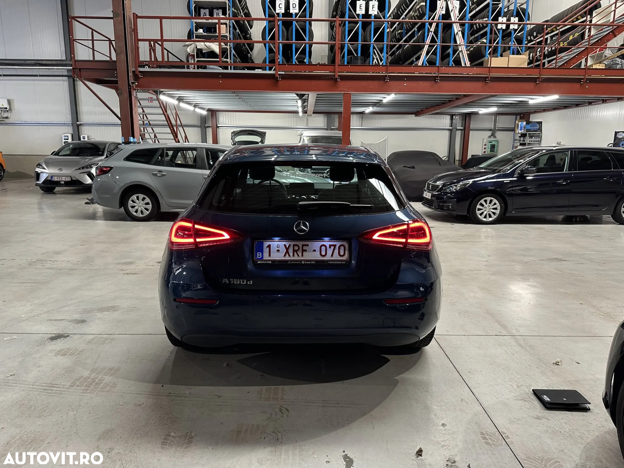 Mercedes-Benz A - 4