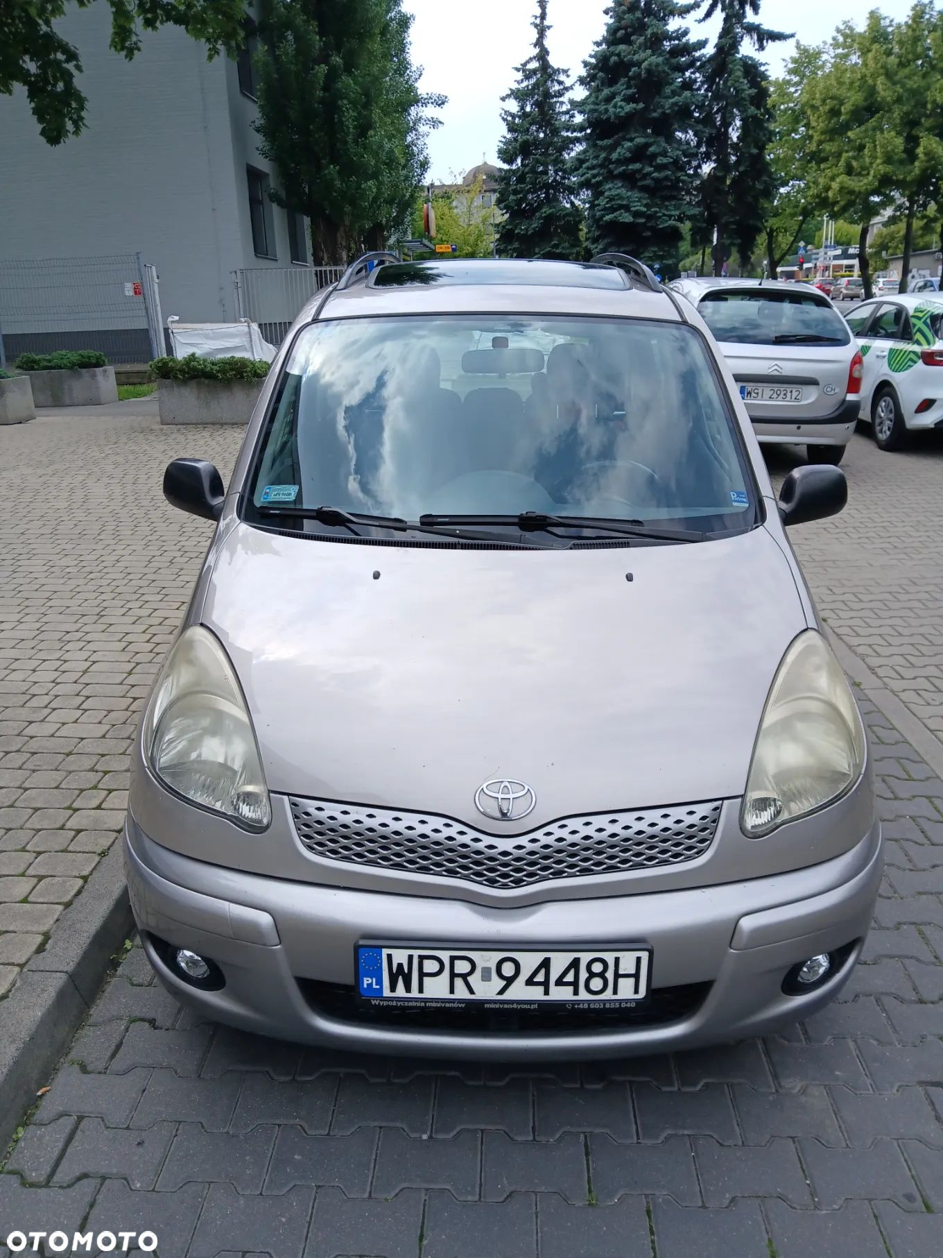 Toyota Yaris Verso 1.3 Automatik - 1