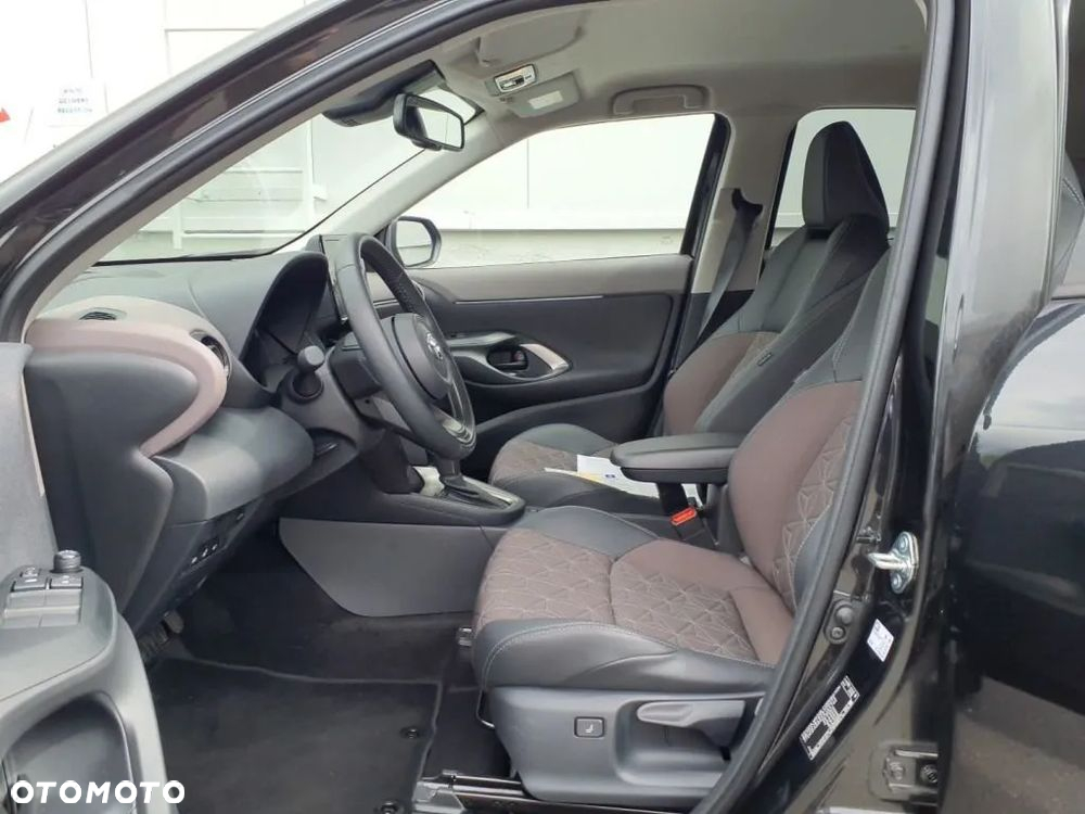 Toyota Yaris Hybrid 1.5 GR Sport - 7