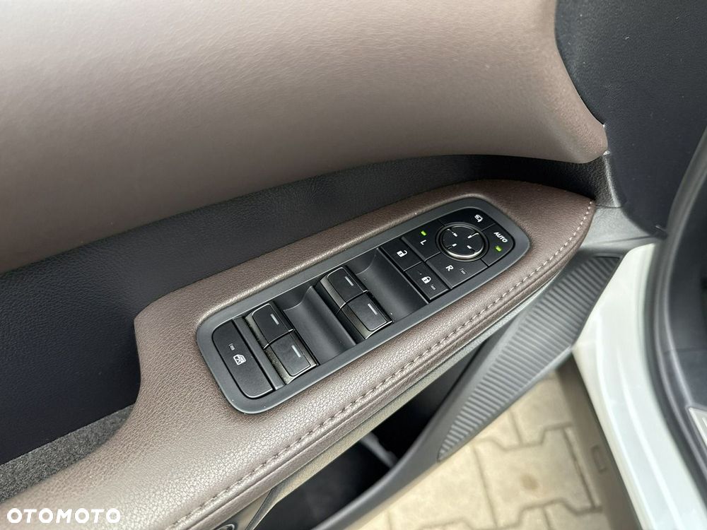 Lexus RX 350h Prestige - 12
