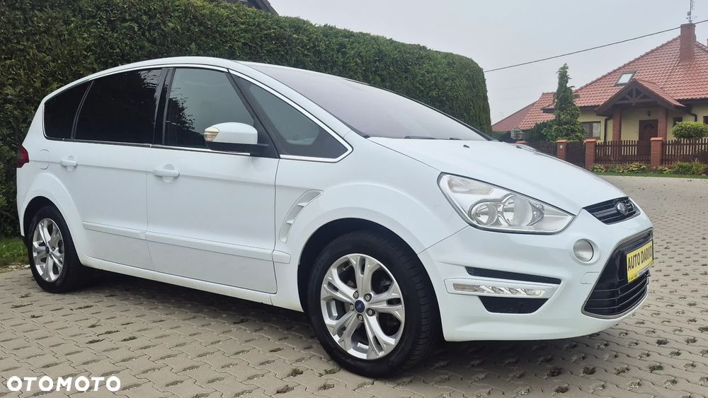 Ford S-Max - 36