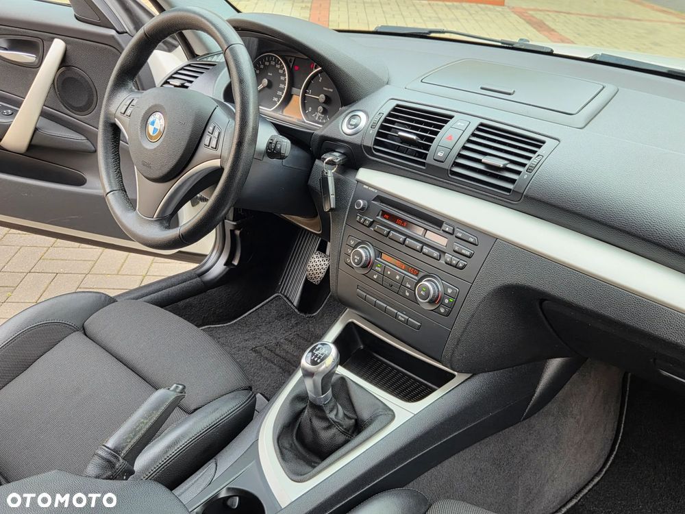 BMW Seria 1 116d DPF Edition Sport - 22