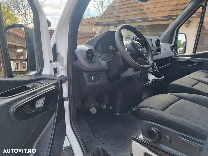 Mercedes-Benz Sprinter 317 - 5