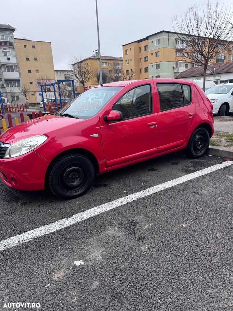 Dacia Sandero - 3