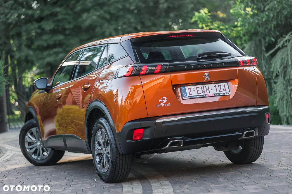 Peugeot 2008 1.2 PureTech Allure Pack S&S - 4