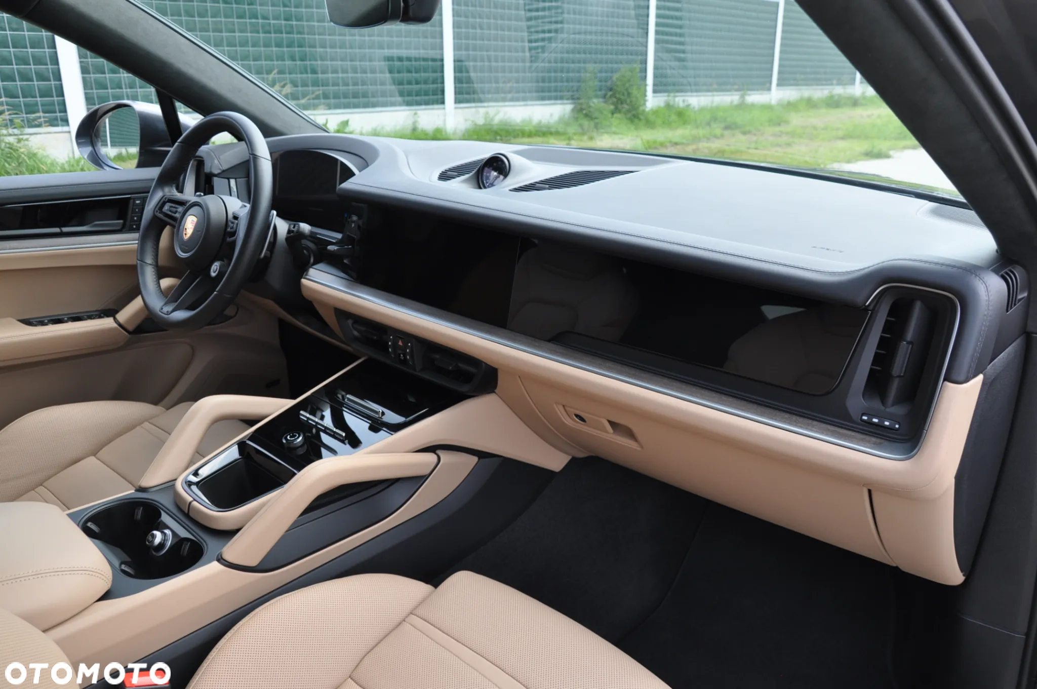 Porsche Cayenne - 14