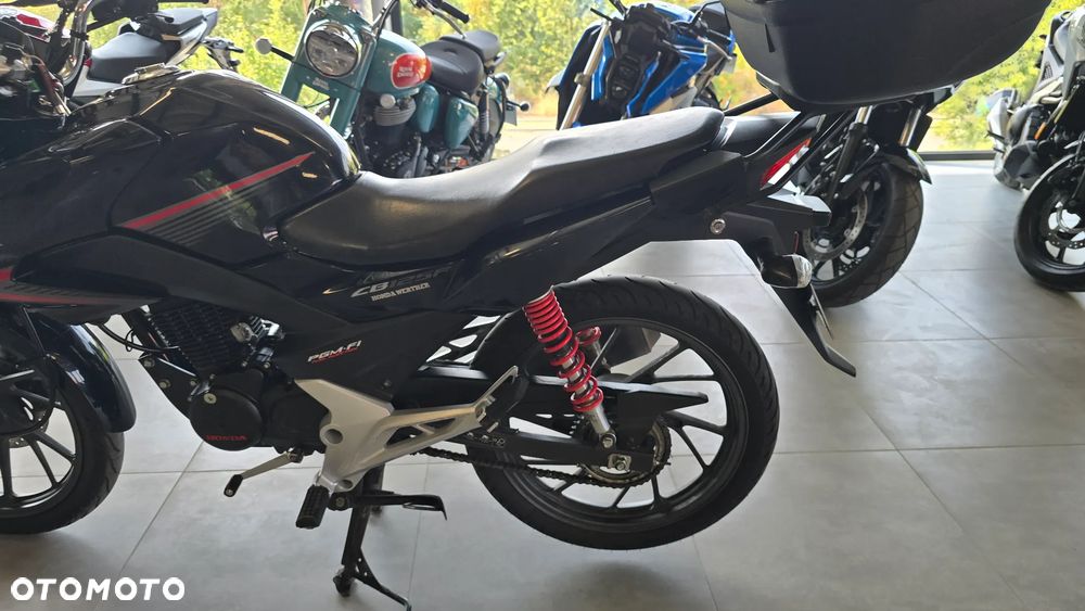 Honda CBF - 9