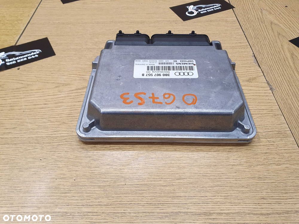 Komputer 3B0907557B Sterownik Moduł Silnika 1.6 8V Audi A4 B5 VW Passat B5 - 5