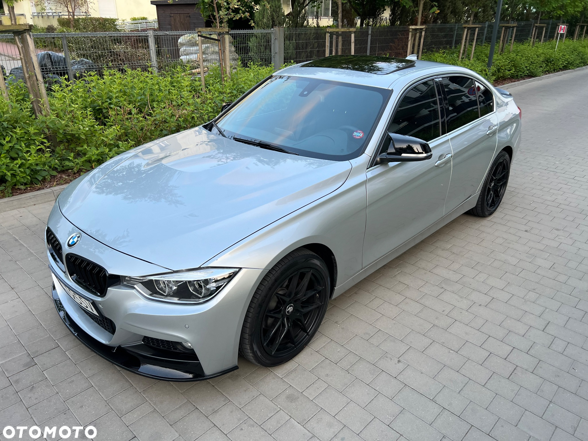 BMW Seria 3 330i - 8