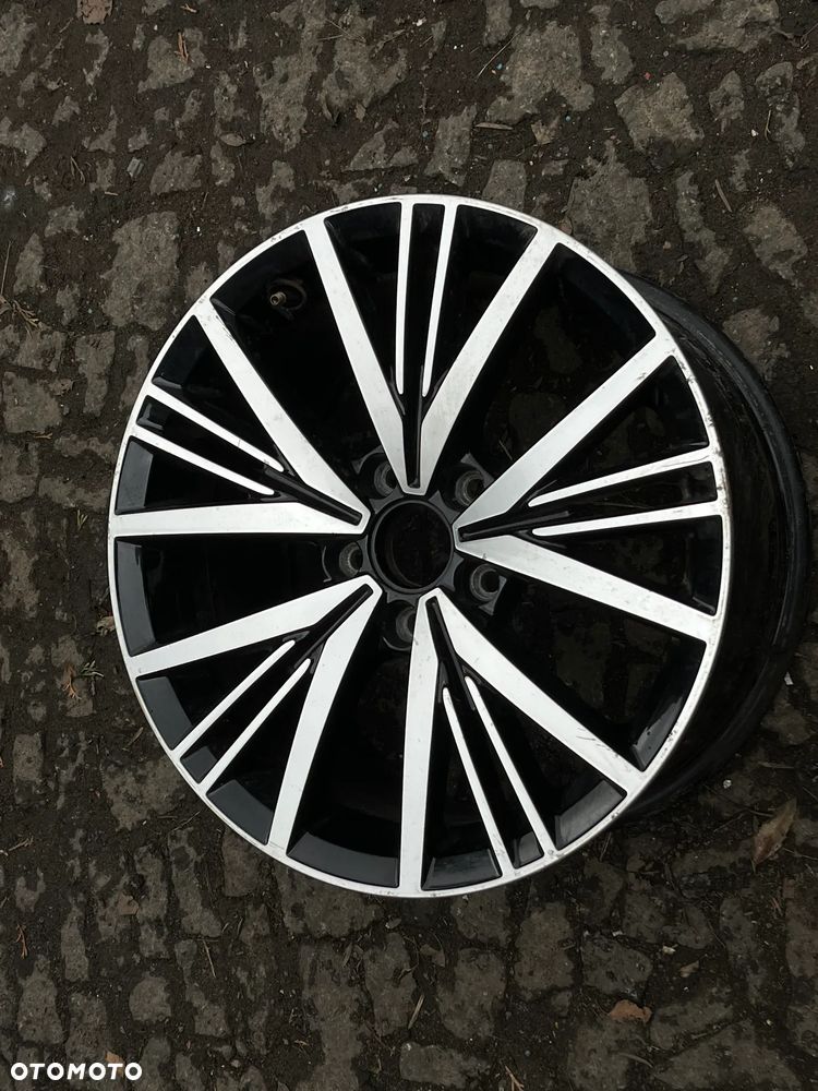 Felga VW Scirocco 17 8J 5x112 ET 41 1K8601025AK 1szt. - 2