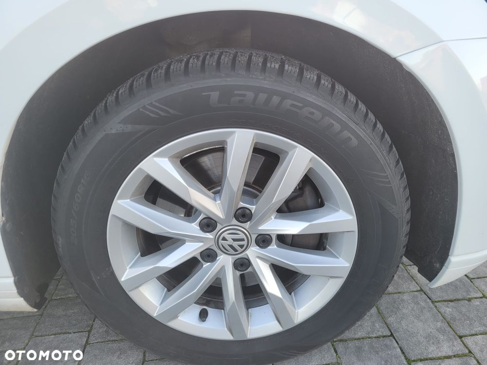 Volkswagen Passat 2.0 TDI (BlueMotion Technology) DSG Comfortline - 4