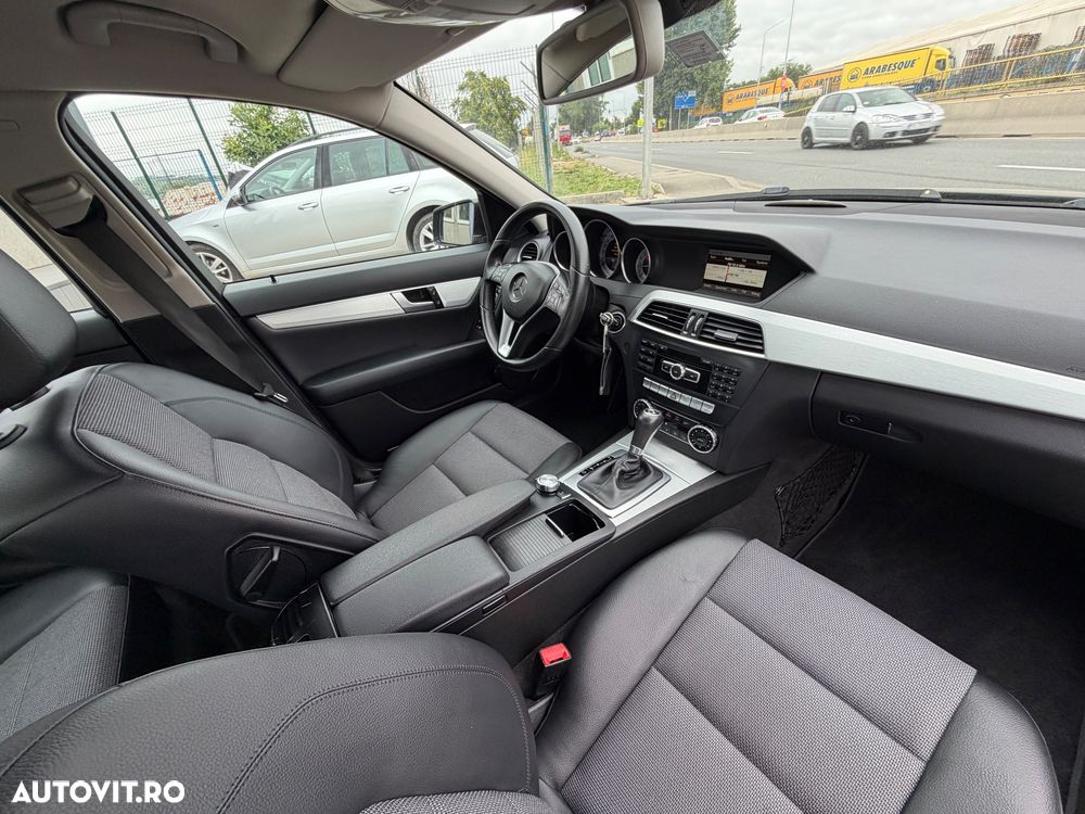 Mercedes-Benz C - 36