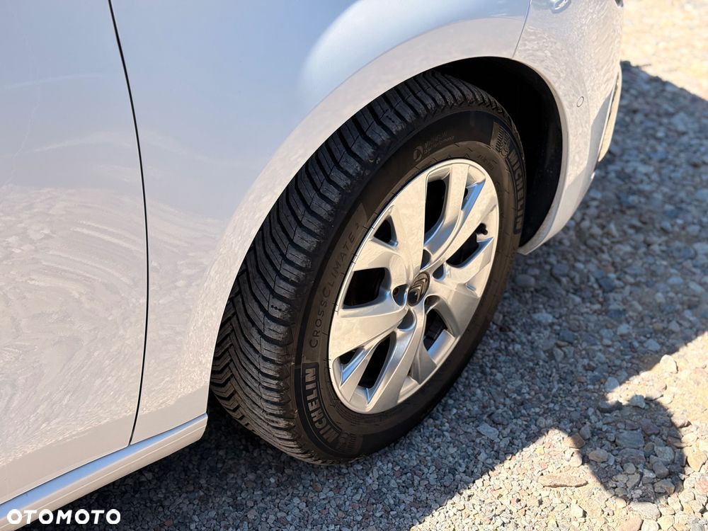 Citroën C4 SpaceTourer 1.2 PureTech Shine S&S EAT8 - 8