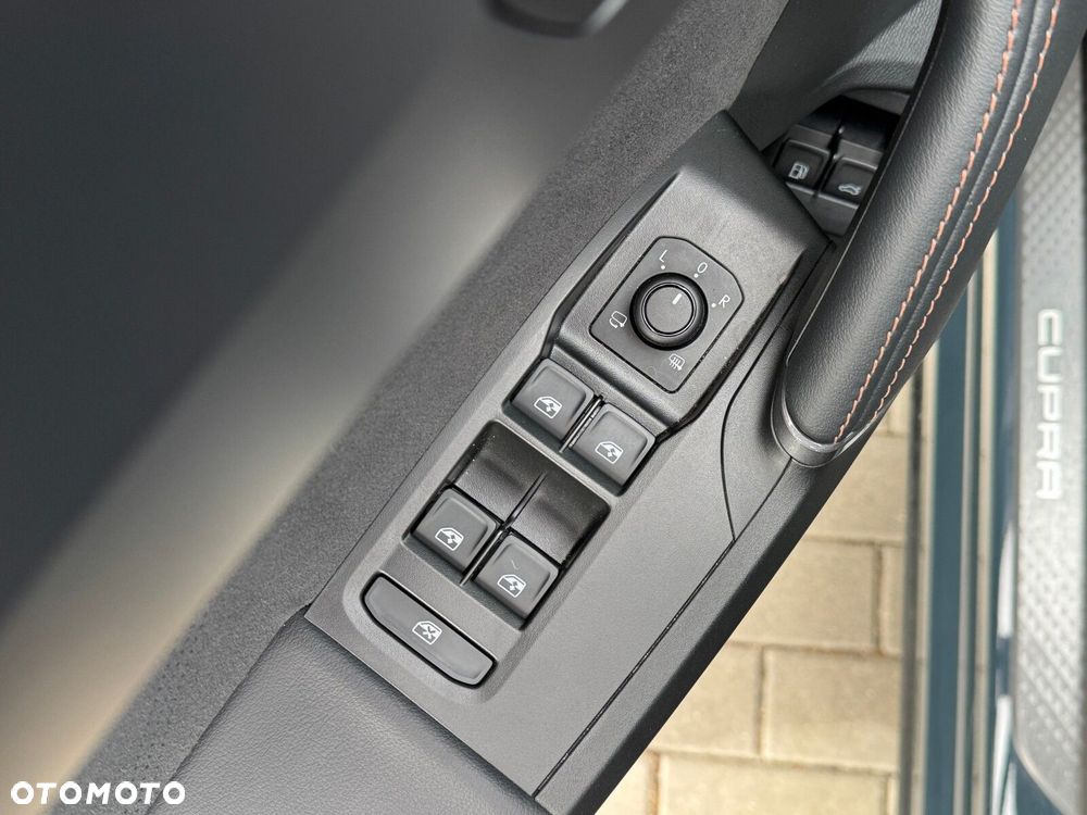 Cupra Formentor 1.5 e-Hybrid PHEV DSG - 21