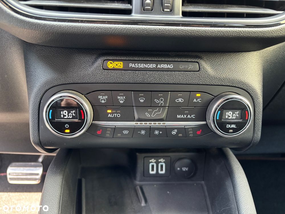 Ford Kuga 2.0 EcoBlue AWD ST-Line X - 19