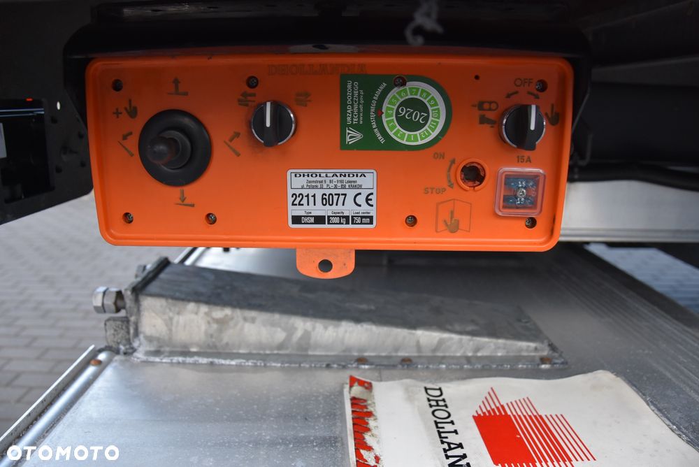 Volvo FH 460 EURO 6 / KABINA XL / FIRANA 9,5 M / NAVI / SOLARY / KLIMA POSTOJOWA / KAMERY / CAŁY NA PODUSZKACH / WINDA DHOLLANDIA / ZABUDOWA REDOS / 24 PALETY / AUTOMAT / SALON POLSKA / SERWIS ASO VOLVO / STAN IDEALNY !! - 33