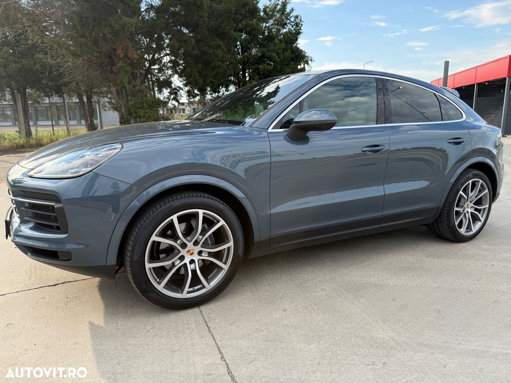 Porsche Cayenne Coupe - 8