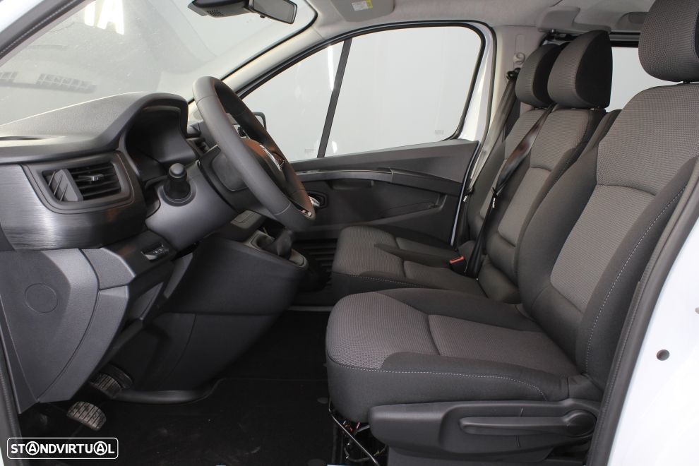 Renault Trafic 2.0 Blue dCi L2H1 IP - 21