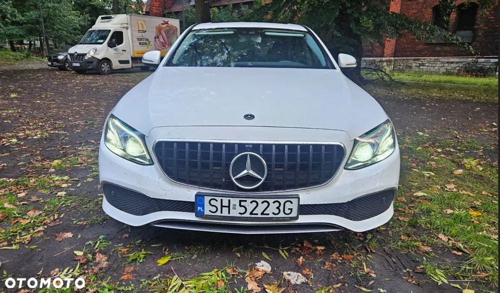 Mercedes-Benz Klasa E 220 d 9G-TRONIC - 1