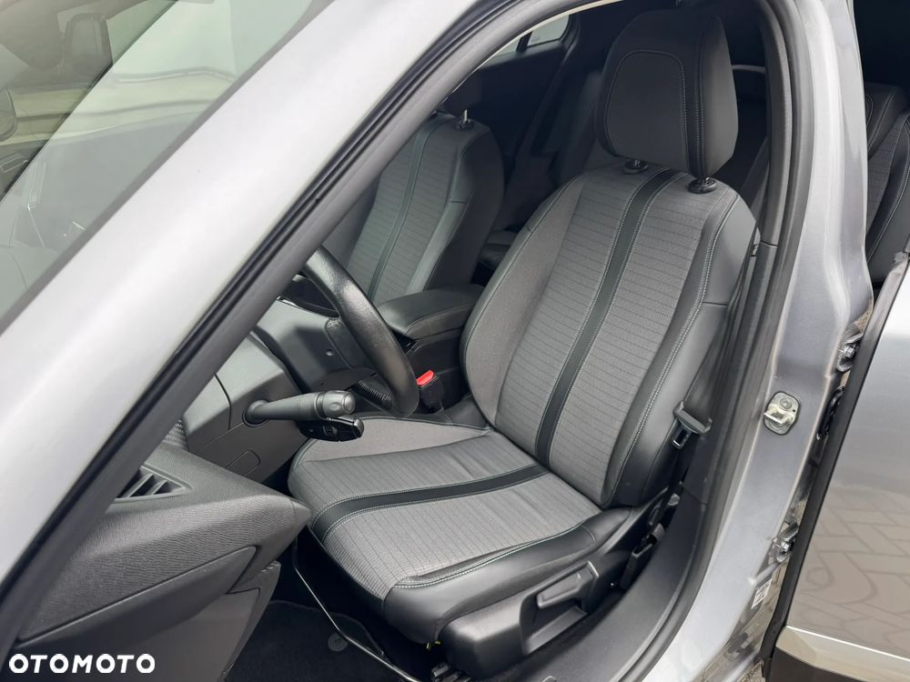 Peugeot 2008 1.2 PureTech Allure Pack S&S - 16