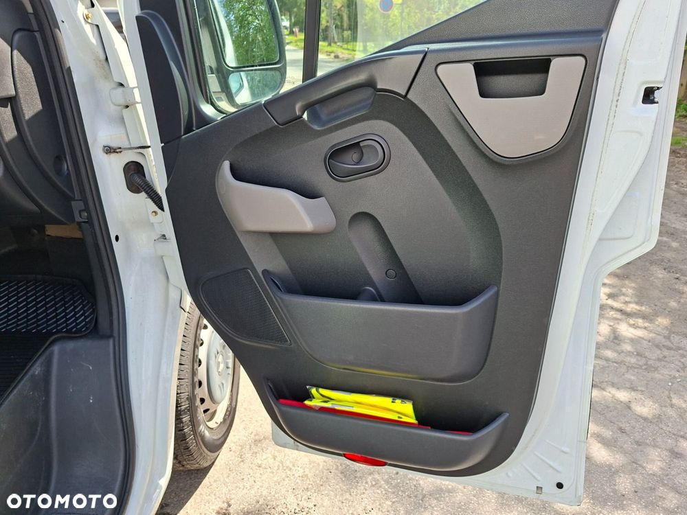 Renault Master + Klubb K26 - 29