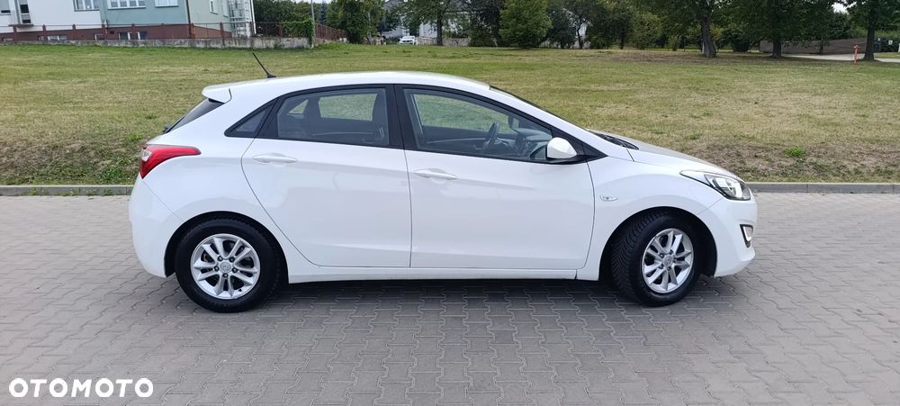 Hyundai i30 1.4 Classic + - 5