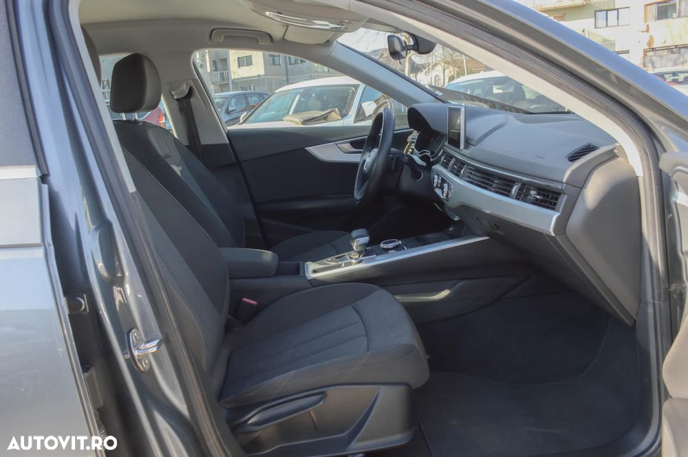 Audi A4 2.0 TDI DPF multitronic Ambiente - 30