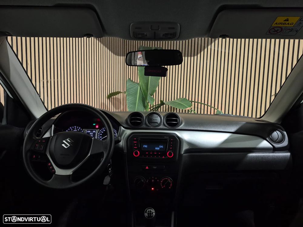 Suzuki Vitara 1.6 VVT GLX - 11