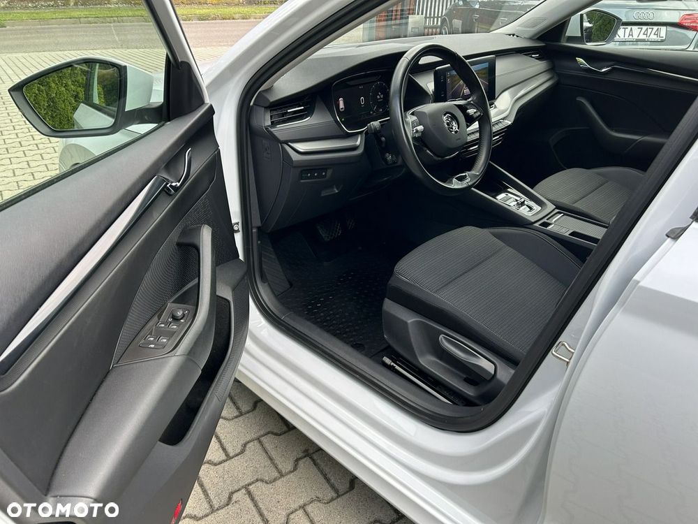 Skoda Octavia 2.0 TDI DSG Ambition - 16