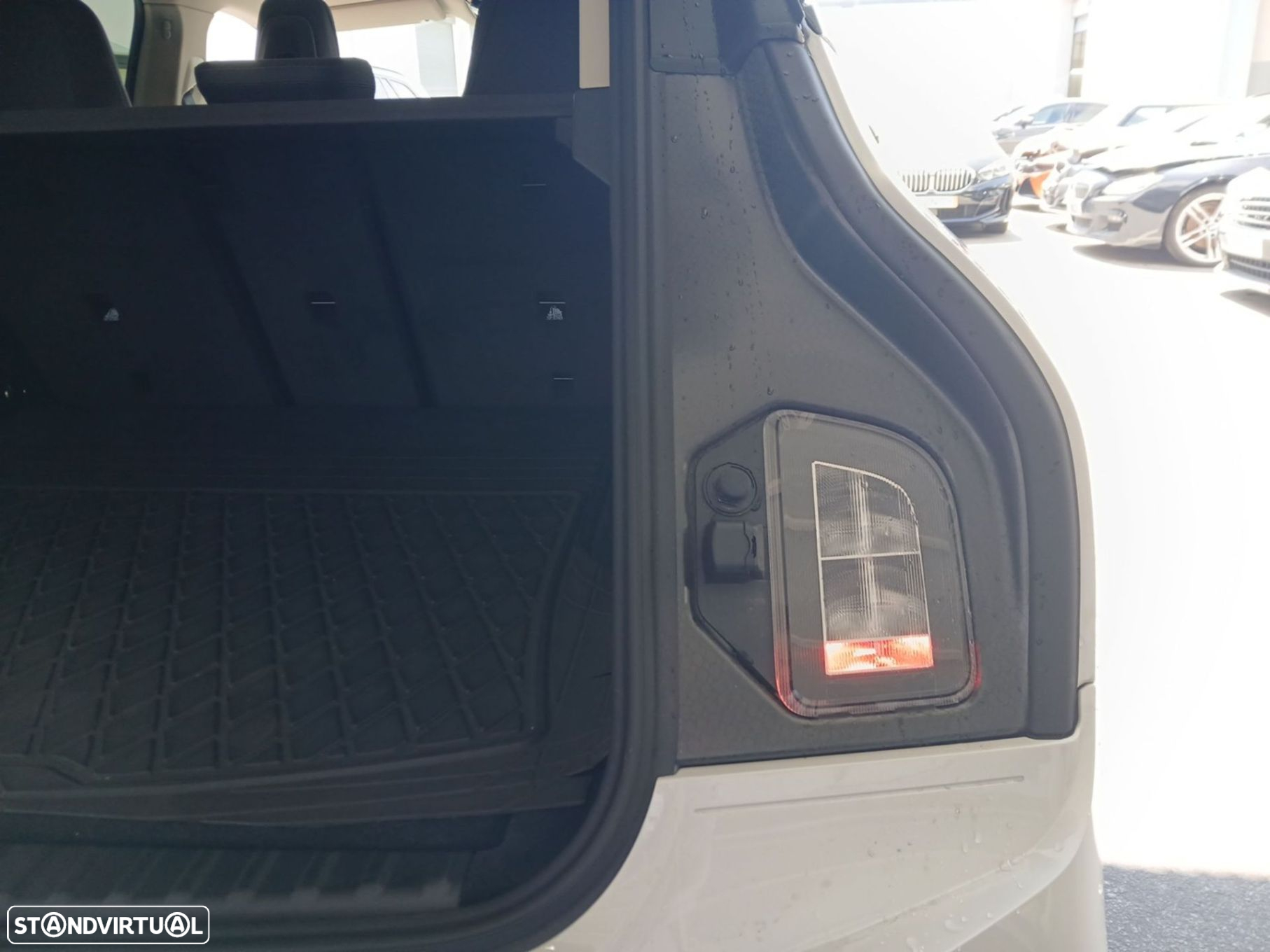 BMW ix xDrive 40 Pack Desportivo - 38