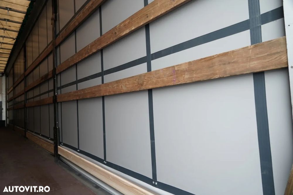 Wielton CORTINĂ / MEGA / PLATFORMĂ JOSĂ / PUNTE RIDICATĂ / SAF - 17