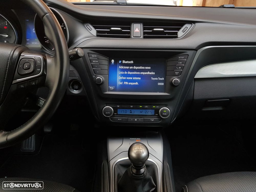 Toyota Avensis Touring Sports 2.0 D-4D Exclusive - 14